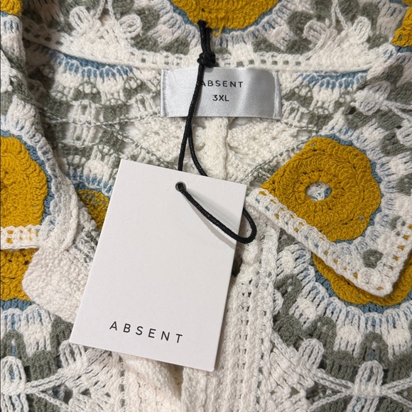 Absent Men’s Crochet Button-Up Shirt. NWT. Runs small- listing as 2XL. - Picture 6 of 10